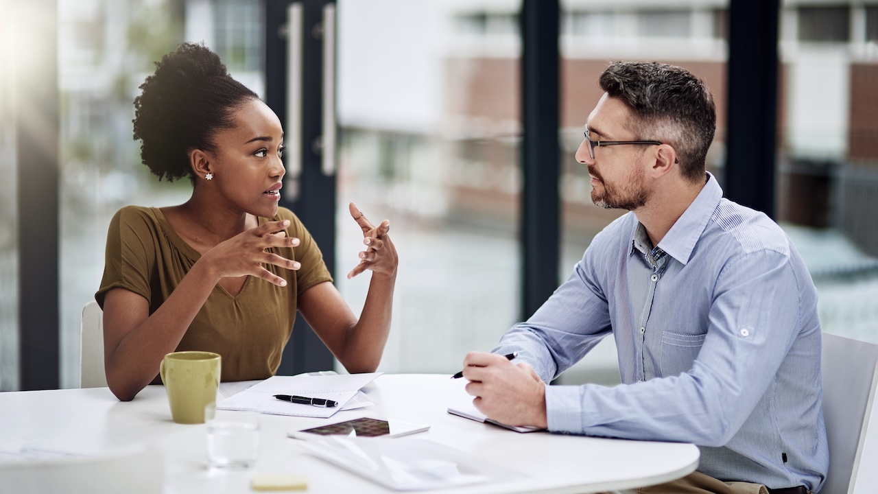 Businesspeople,,Discussion,And,Meeting,For,Collaboration,,Feedback,Or,Brainstorming,As